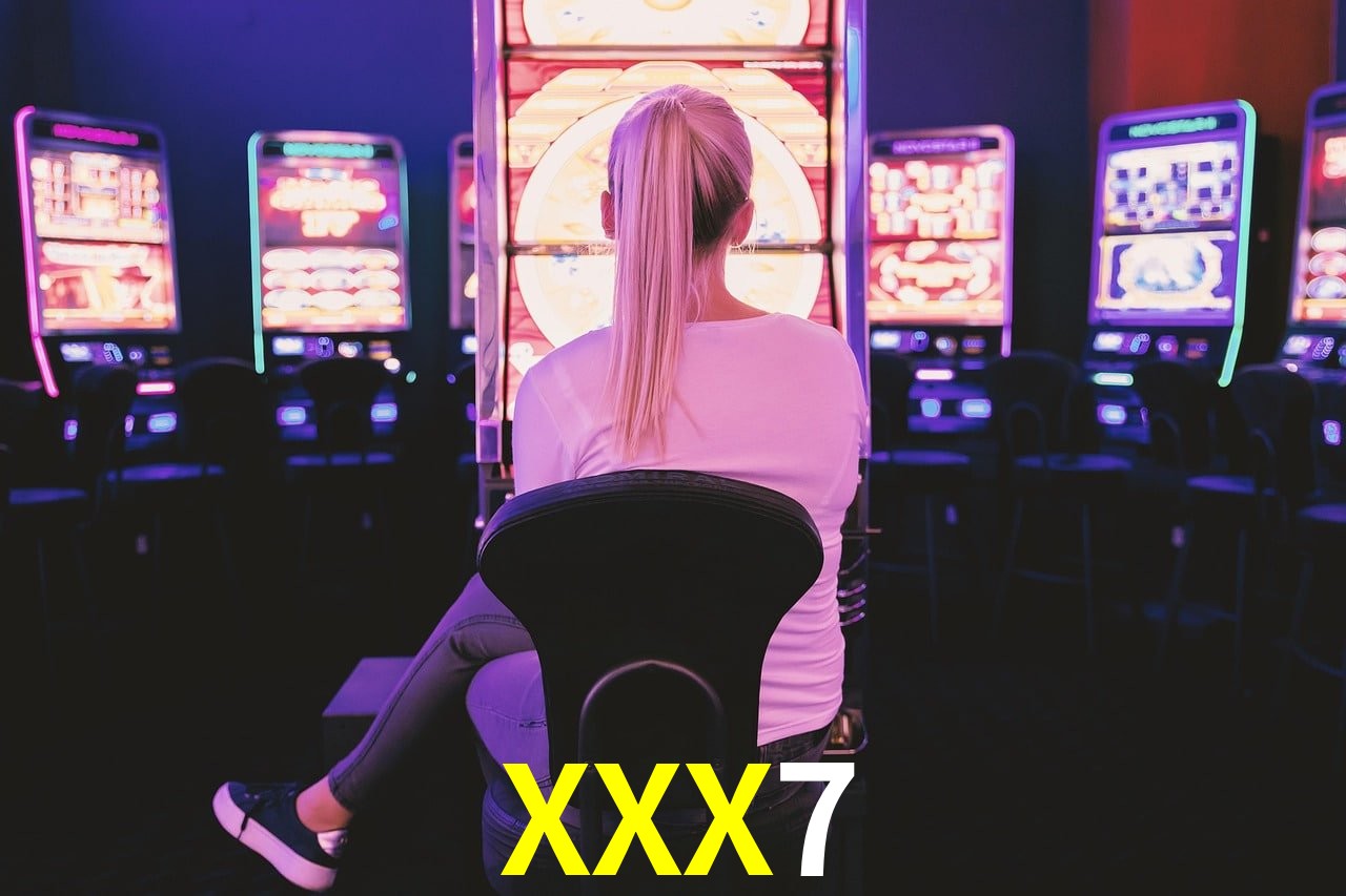 XXX7 Logo Verificado